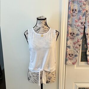 Elegant White Tie-Front Tank Top